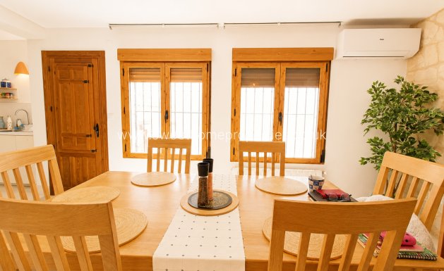 Reventa - Town house - La Romana