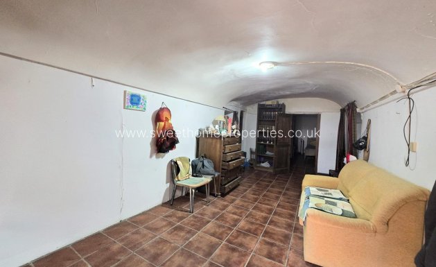 Reventa - Casa cueva - Algueña - Algüeña - La Romana