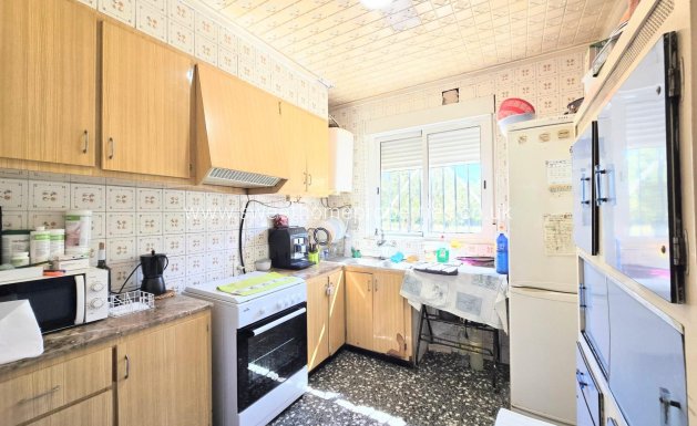 Resale - Country house - Salinas - Comunidad valenciana