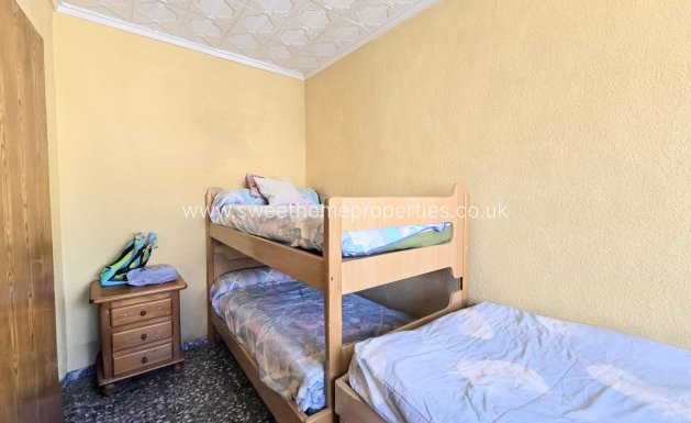Resale - Country house - Salinas - Comunidad valenciana
