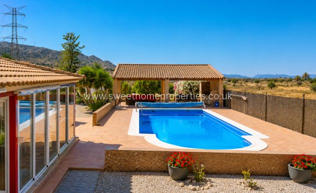 Reventa - Casa de campo - Macisvenda