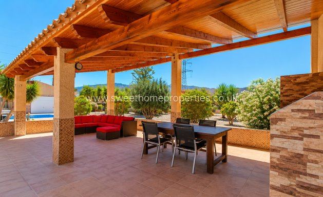 Reventa - Casa de campo - Macisvenda