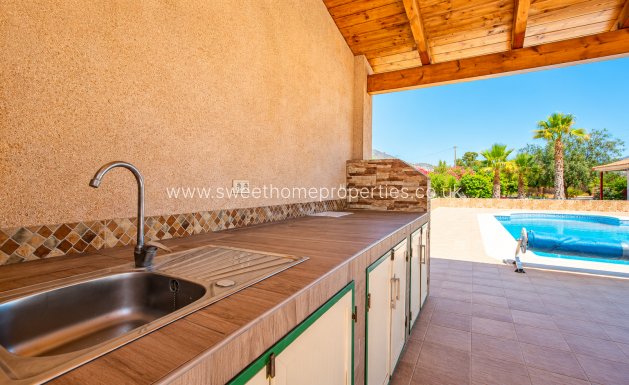 Reventa - Casa de campo - Macisvenda