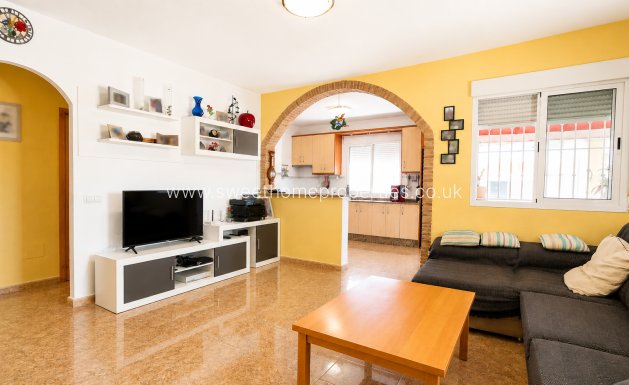 Reventa - Casa de campo - Macisvenda