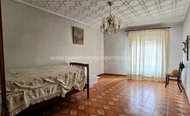 Resale - Apartment - Aspe - Centro