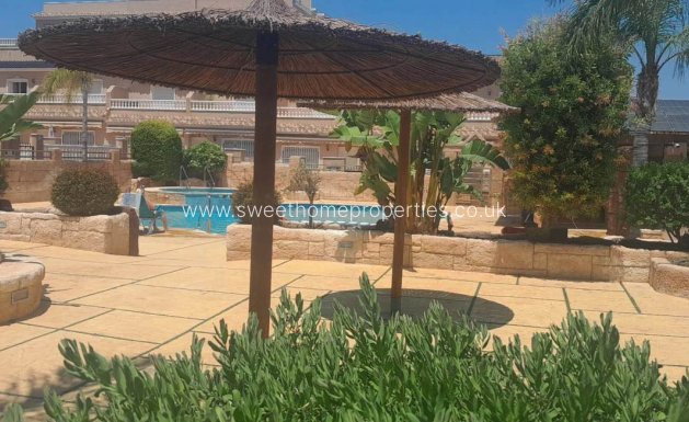 Herverkoop - Town house - Villamartin