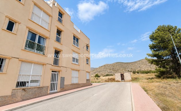Herverkoop - Apartment - Hondon De Los Frailes