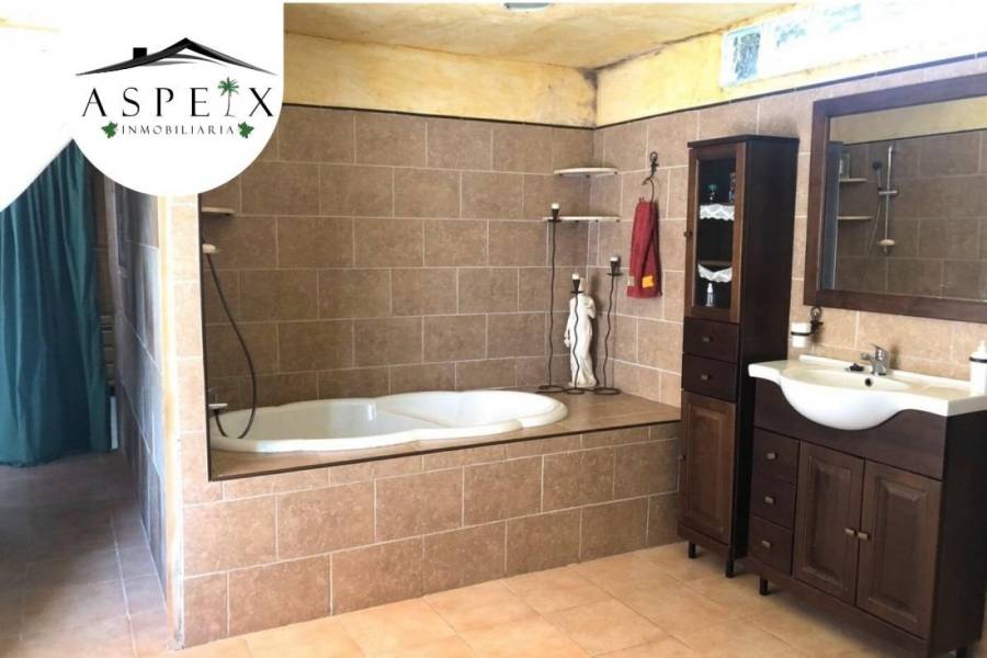 Re-sale - Villa - Hondon De Las Nieves - La solana