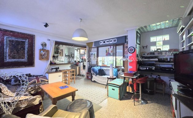 Resale - Apartment - Alicante - Centro