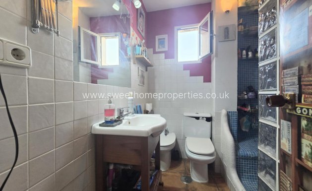 Resale - Apartment - Alicante - Centro