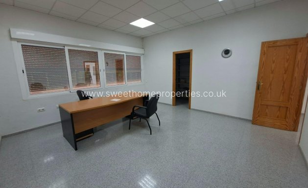  - Commercial - Elda - Campo Alto