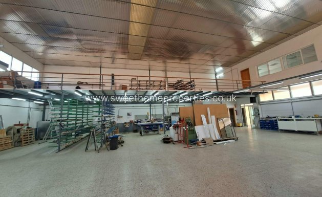  - Commercial - Elda - Campo Alto