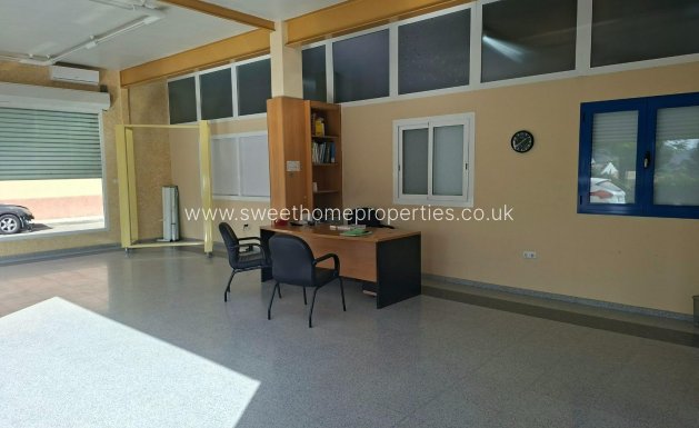  - Commercial - Elda - Campo Alto