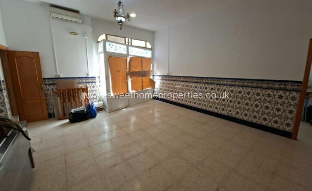 Resale - Town house - Aspe - Tres Hermanas
