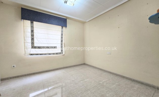 Resale - Apartment - Aspe - La Serranica - Sagrado Corazón