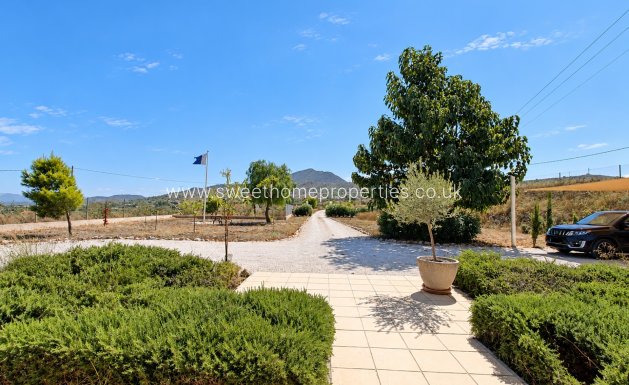 Resale - Country house - Hondon De Los Frailes