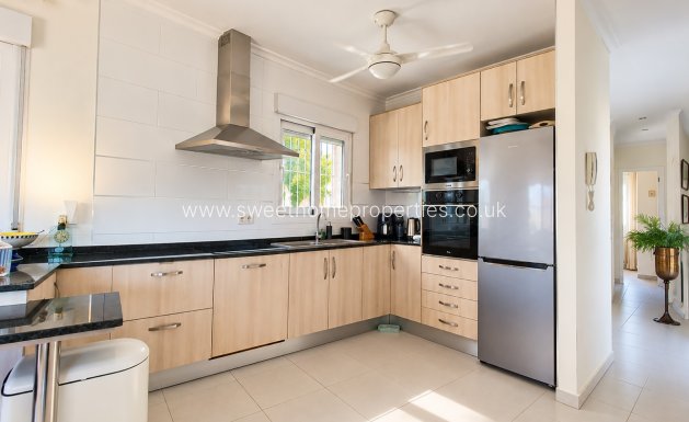 Resale - Country house - Hondon De Los Frailes