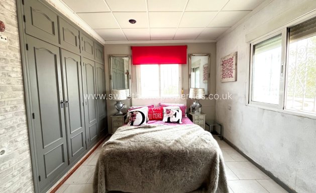 Reventa - Casa de campo - Sax