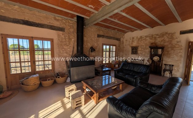 Resale - Country house - Salinas