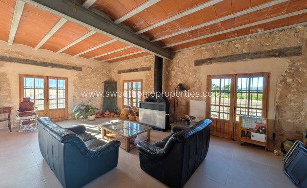 Resale - Country house - Salinas
