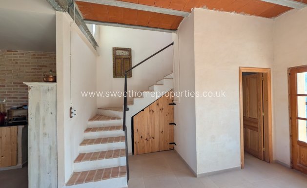 Resale - Country house - Salinas