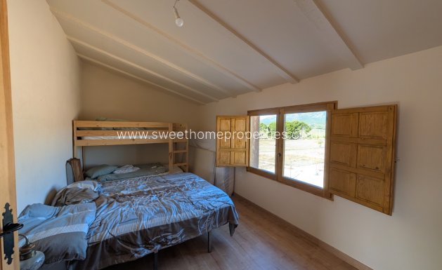 Resale - Country house - Salinas