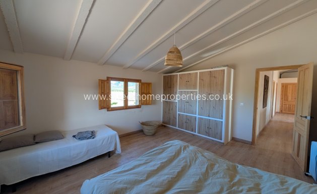 Resale - Country house - Salinas