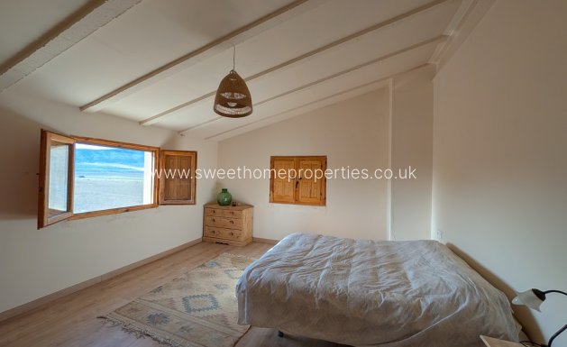 Resale - Country house - Salinas
