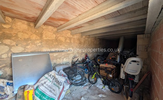 Resale - Country house - Salinas