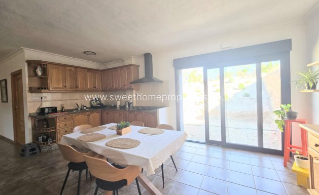 Resale - Villa - Aspe - Pedanías Oeste