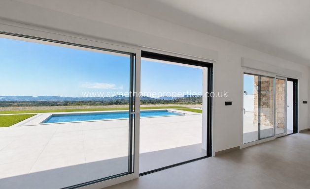 Obra nueva - Casa de campo - La Romana