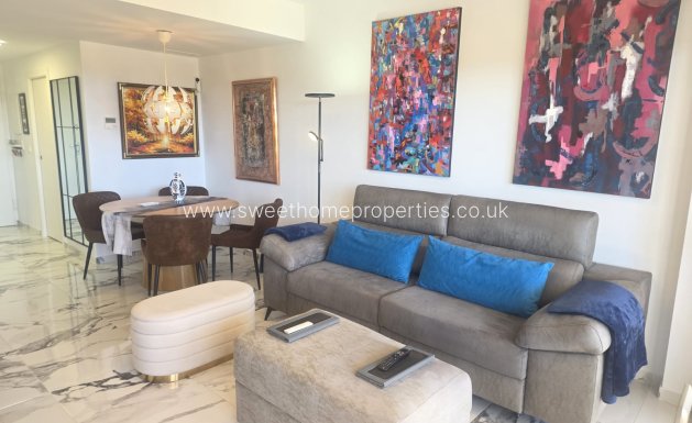 Resale - Apartment - Villamartin