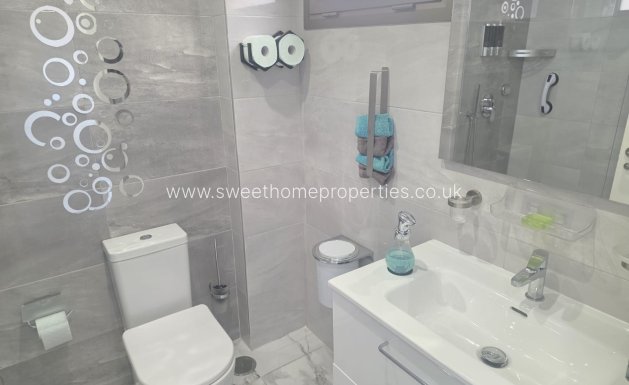 Resale - Apartment - Villamartin