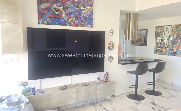 Resale - Apartment - Villamartin