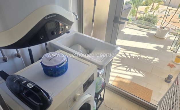 Resale - Apartment - Villamartin