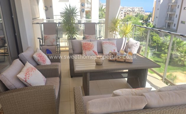 Resale - Apartment - Villamartin