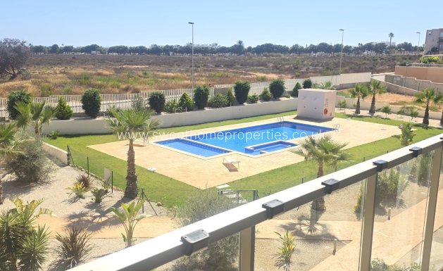 Resale - Apartment - Villamartin