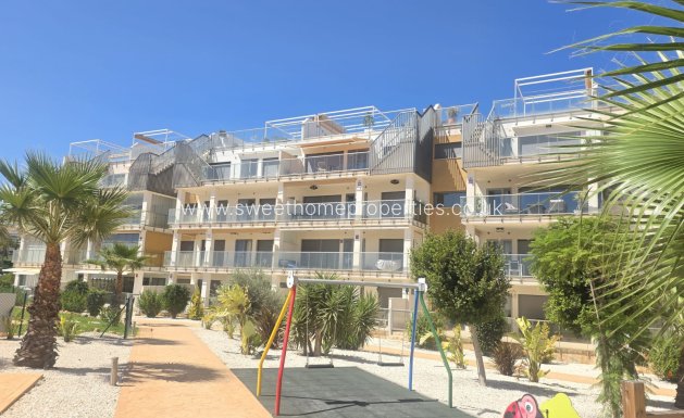 Resale - Apartment - Villamartin