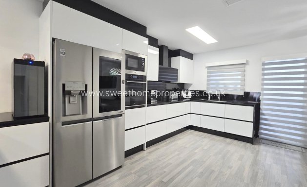 Resale - Town house - Aspe - Las Fuentes - Los Cipreses