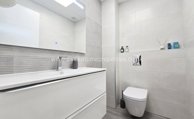 Resale - Town house - Aspe - Las Fuentes - Los Cipreses