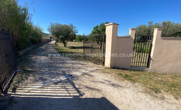 Reventa - Casa de campo - Sax