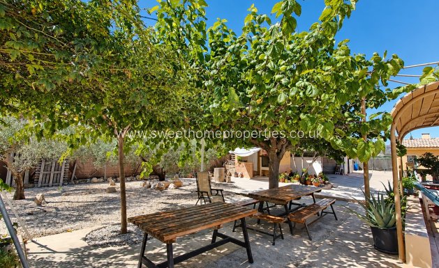 Resale - Country house - Hondon De Los Frailes