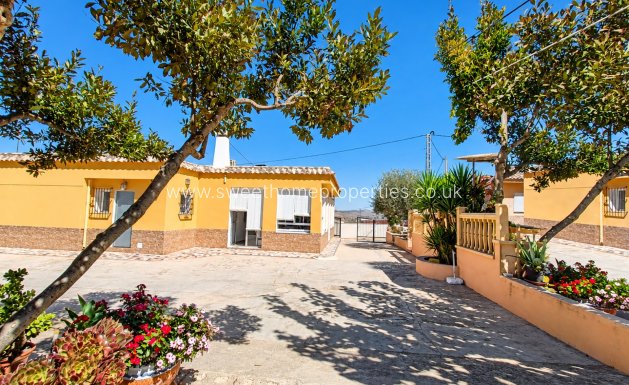 Resale - Country house - Hondon De Los Frailes