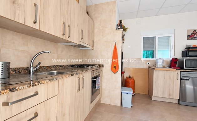 Resale - Country house - Hondon De Los Frailes