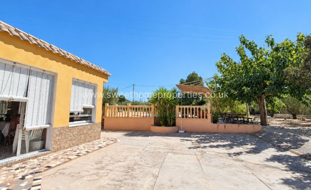 Resale - Country house - Hondon De Los Frailes