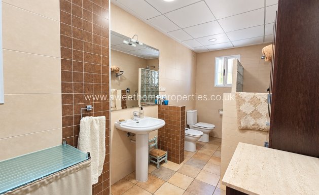 Resale - Country house - Hondon De Los Frailes