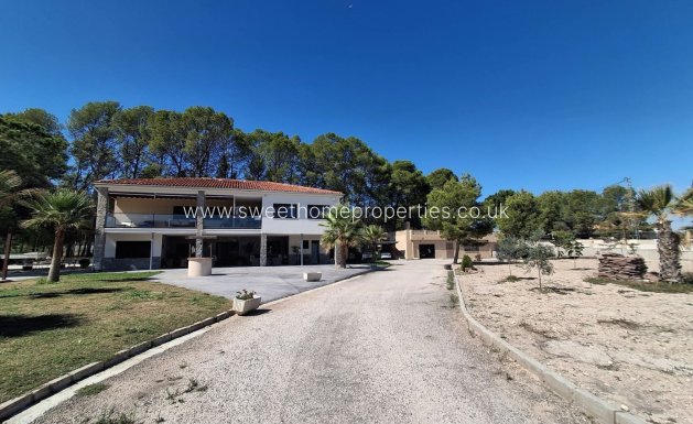Reventa - Casa de campo - Sax