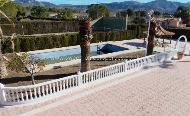 Reventa - Casa de campo - Sax