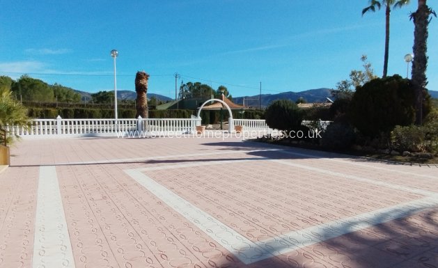 Reventa - Casa de campo - Sax