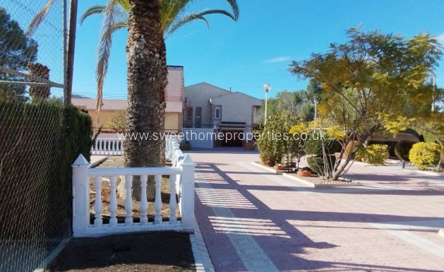 Reventa - Casa de campo - Sax